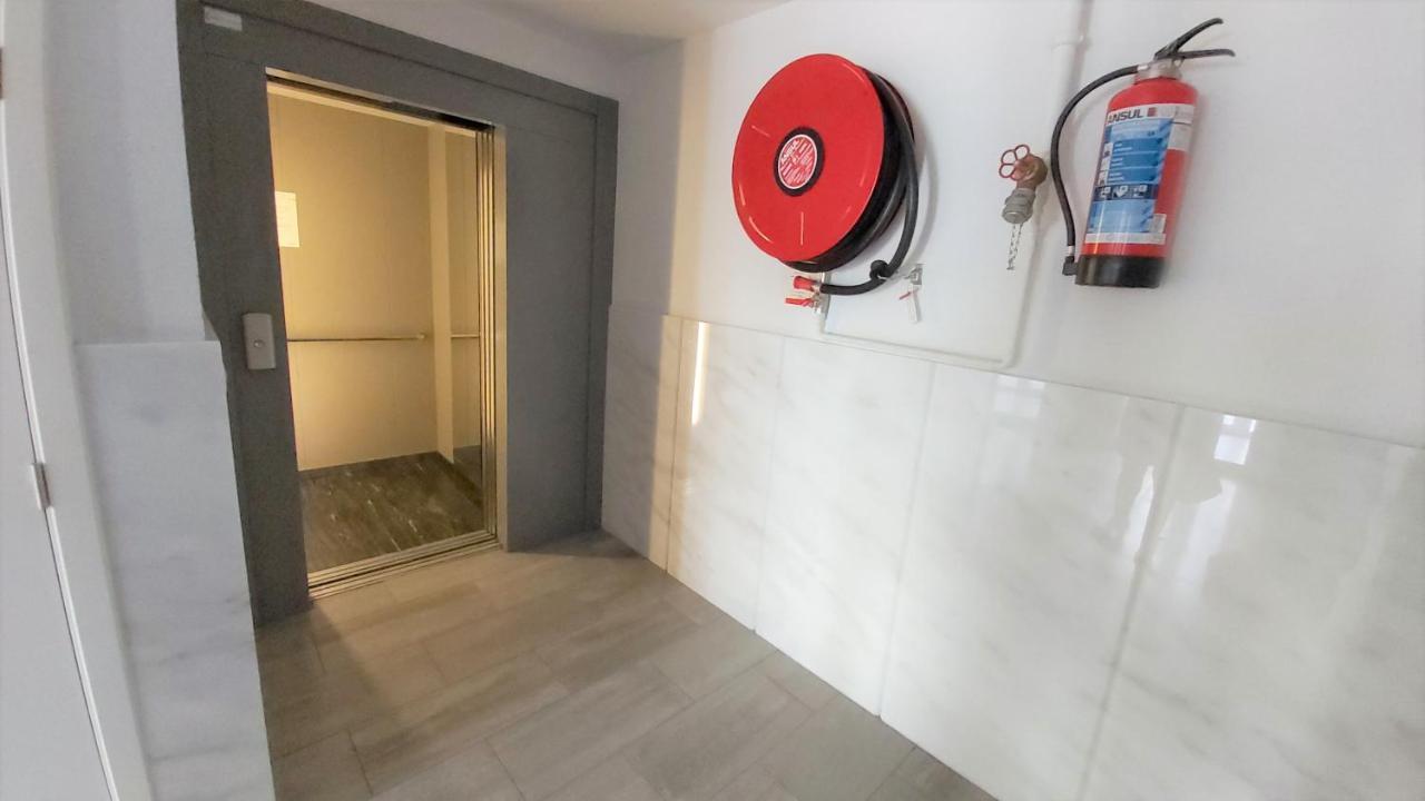 Marjori Oostende Met Gratis Parkeerplaats Экстерьер фото