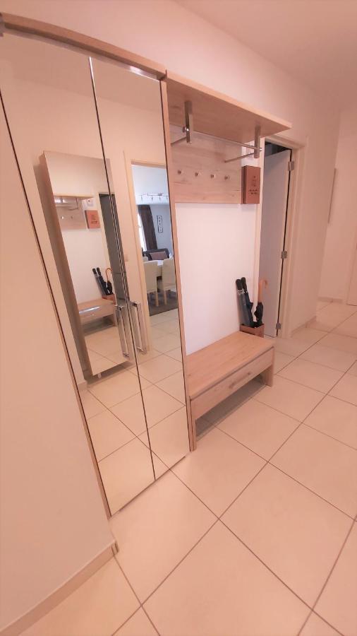 Marjori Oostende Met Gratis Parkeerplaats Экстерьер фото