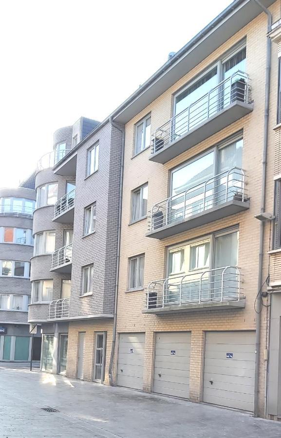 Marjori Oostende Met Gratis Parkeerplaats Экстерьер фото
